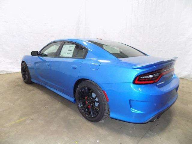 2016 Dodge Charger SRT Hellcat 4dr Sedan